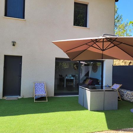 Appartement Tout Equipe En Rez-De-Jardin Entre Gard Et Ardeche Saint-Julien-de-Peyrolas Bagian luar foto
